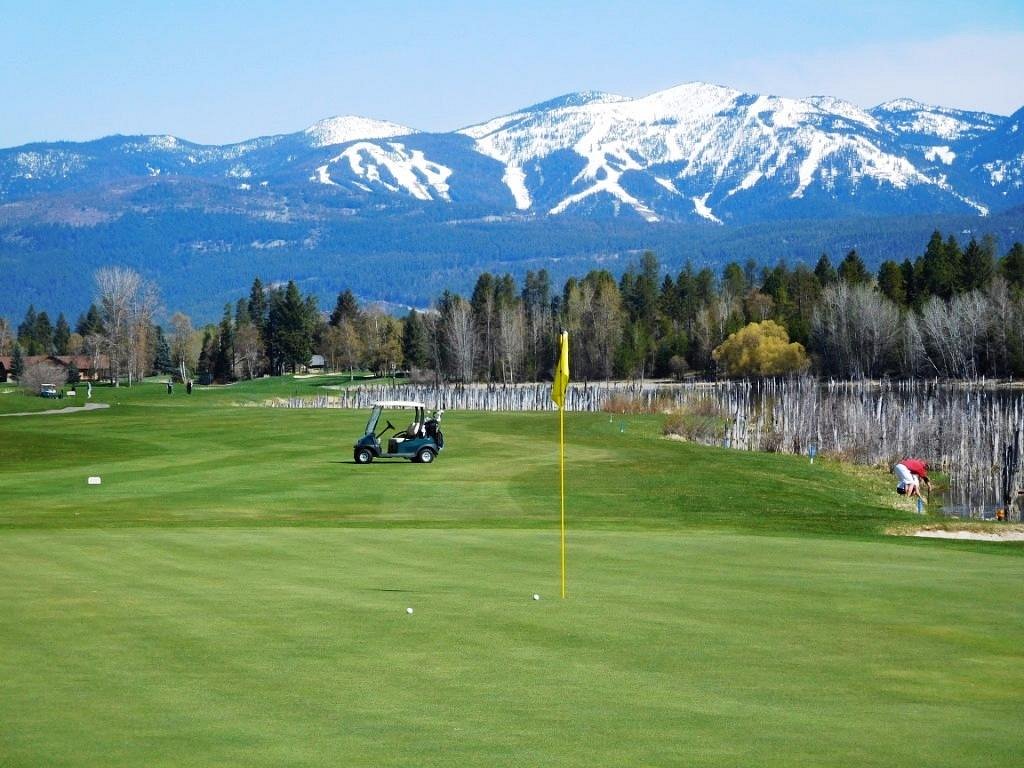 Golfing at Whitefish Lake Golf Club